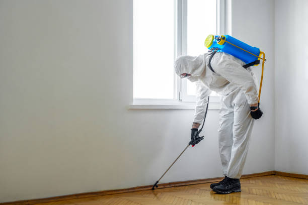Best Exterminator Services  in Evansville, WI